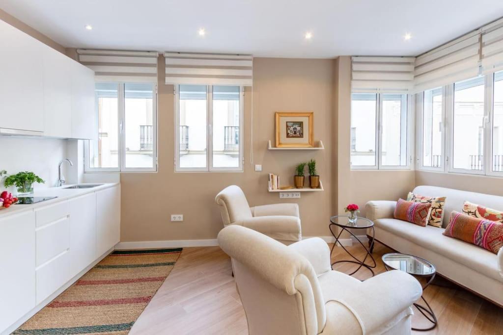 Plaza Nueva Deluxe Suite By Valcambre セビリア エクステリア 写真